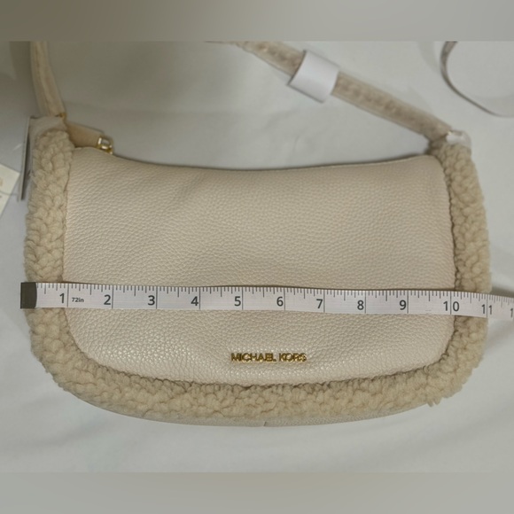 🌟MICHAEL MICHAEL KORS🌟 NWT Carmela Natural Medium Pouchette Crossbody Leather - Picture 9 of 11